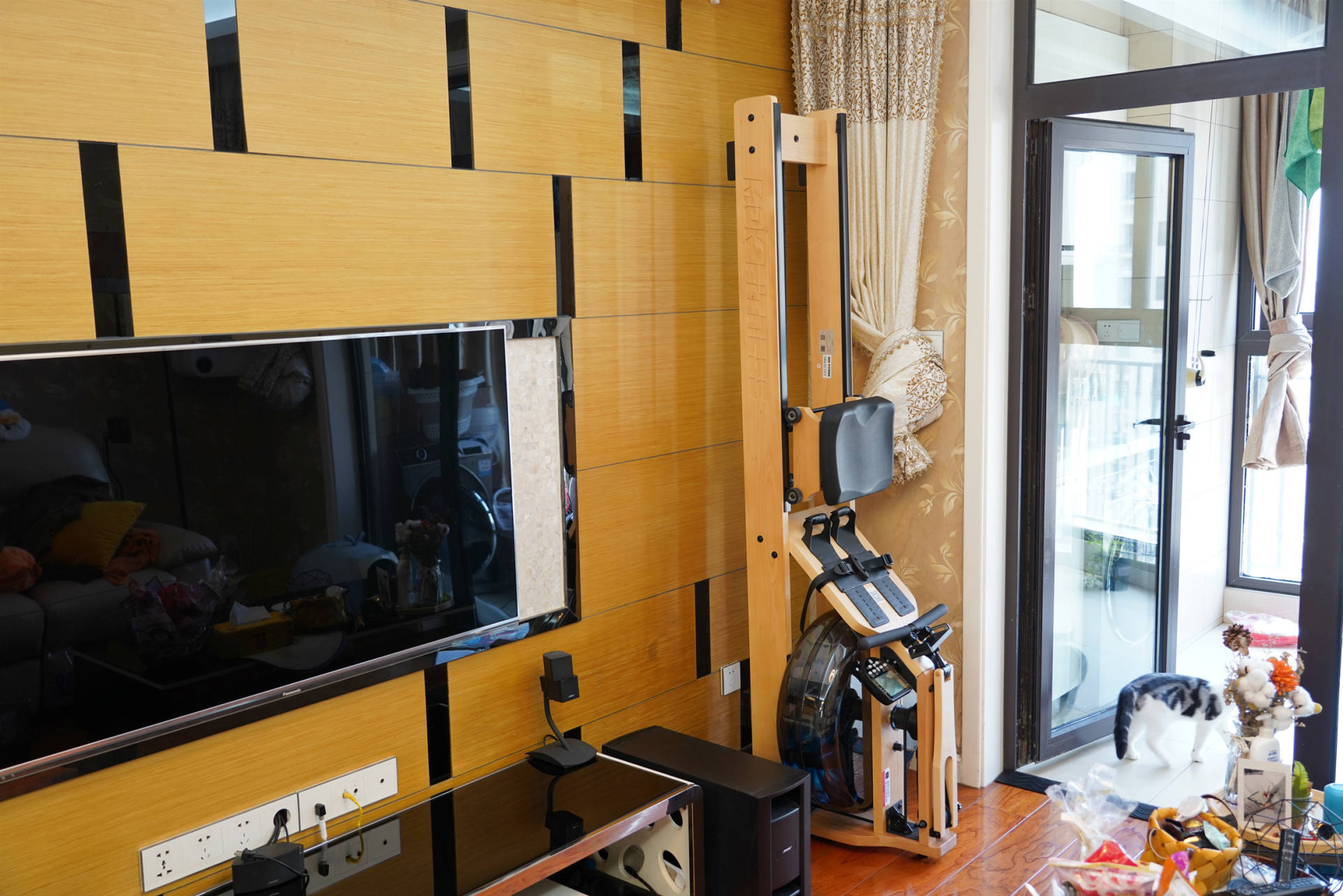 跑步机和划船机哪个效果好,划船机跑步机效果对比