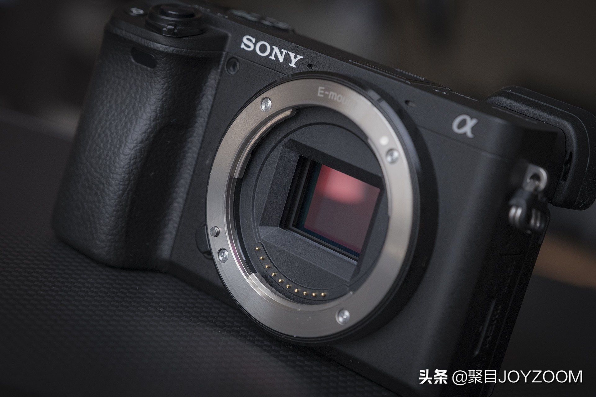 聚目体验丨索尼的VLOG拍摄神器？α6400使用体验