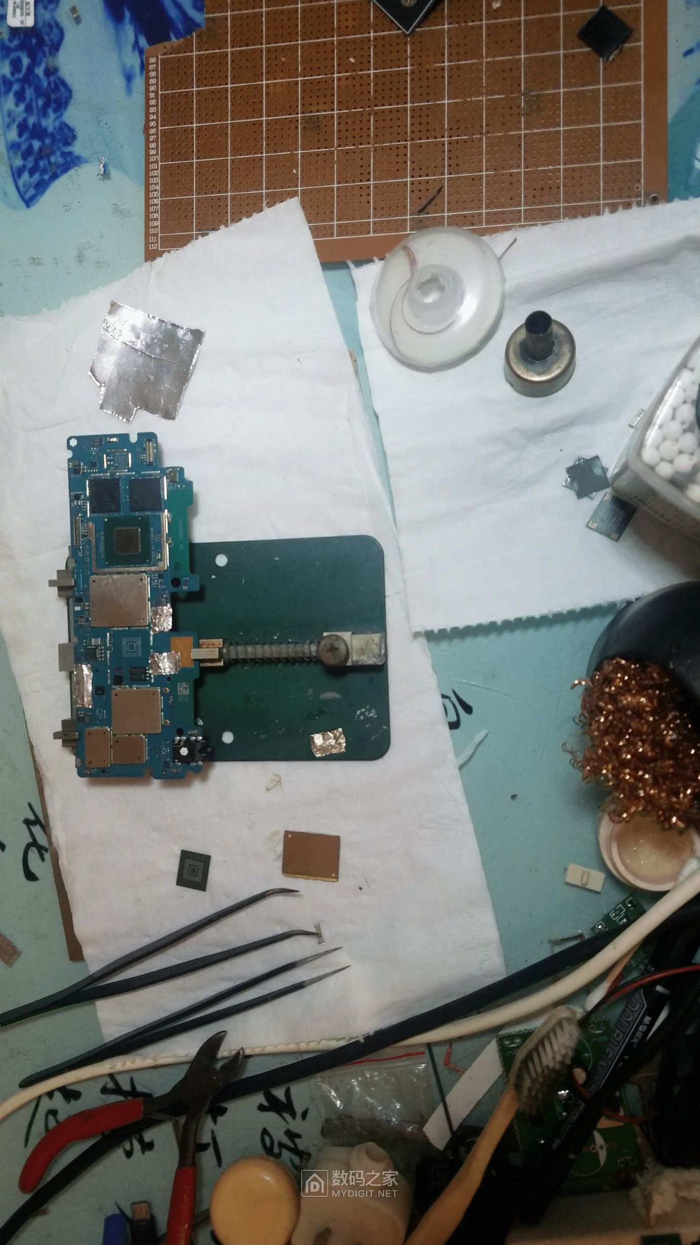 灏忕背骞虫澘2榄旀敼8750cpu璺戝垎,灏忕背骞虫澘2鏀瑰鐞嗗櫒