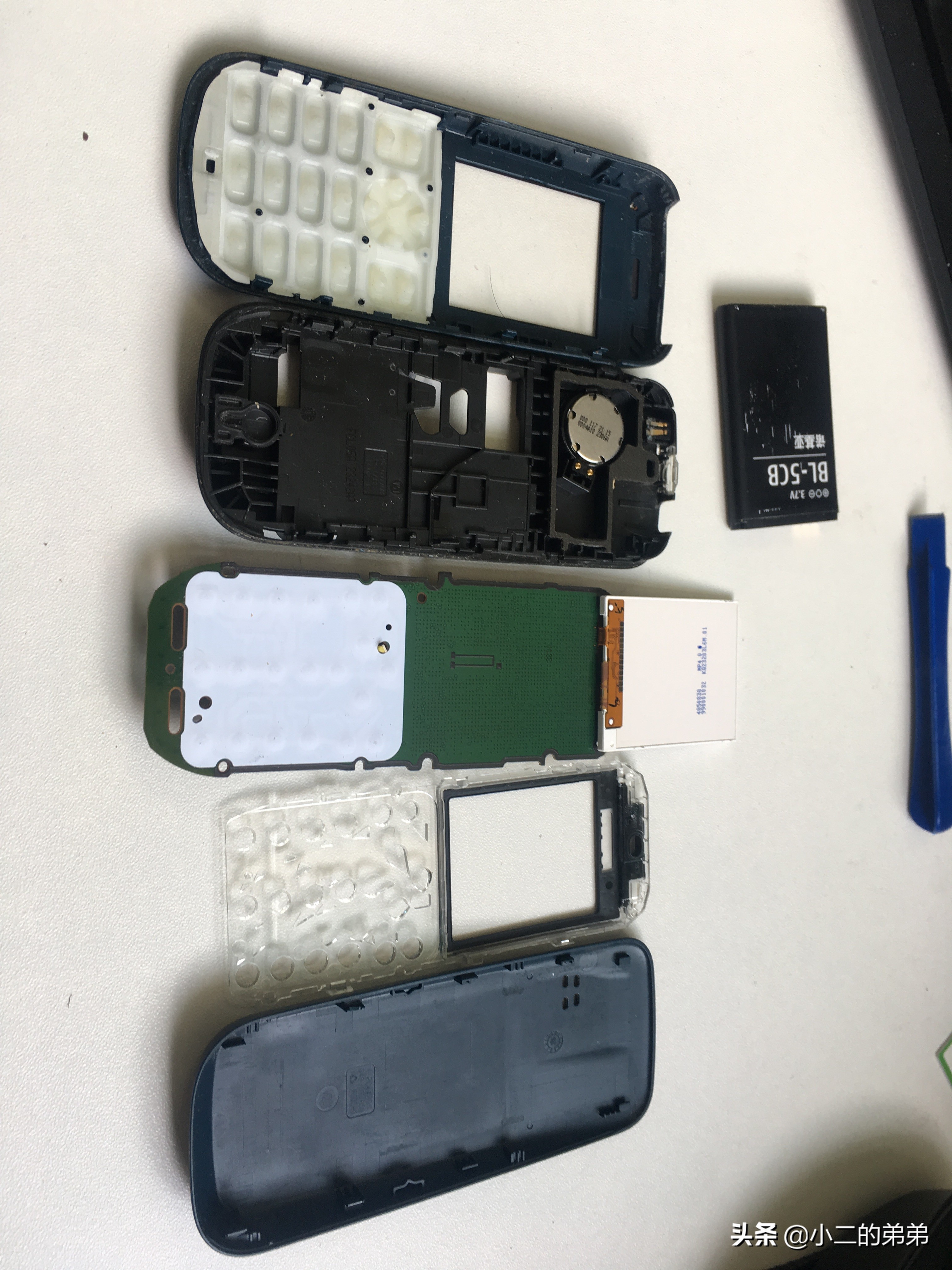 拆解诺基亚3100,拆解诺基亚手机