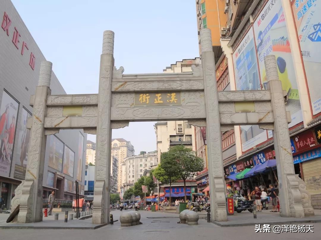 服装厂业务员工作的流程,服装厂都有什么工作