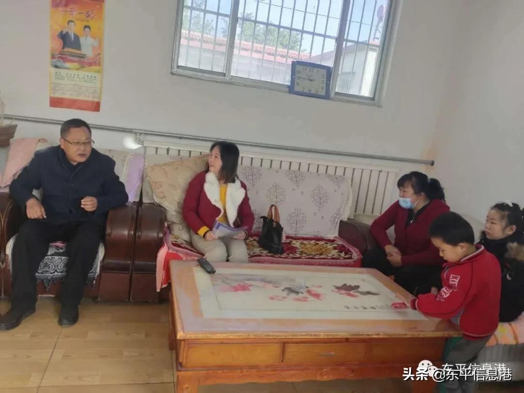 疫情无情人有情教师家访暖人心,教师暑假上门家访关爱学生暖人心