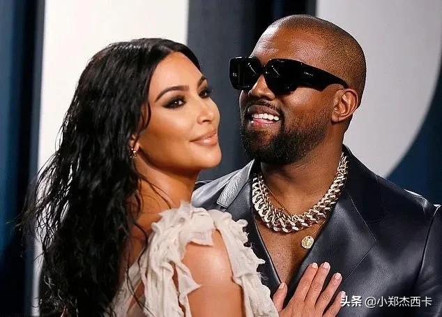 侃爷格莱美奖杯,drake与侃爷格莱美奖杯