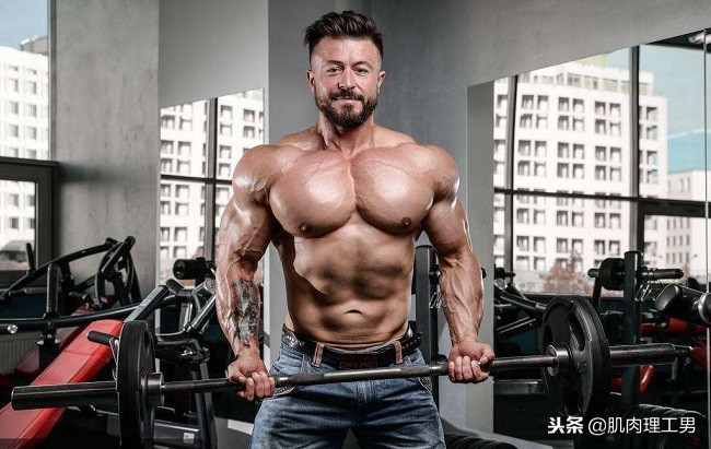 健身充血是什么意思啊,健身肌肉充血很硬能继续练吗