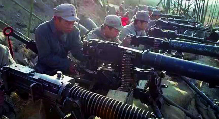 抗日战争中的偷袭,神剧战士伏击日本鬼子