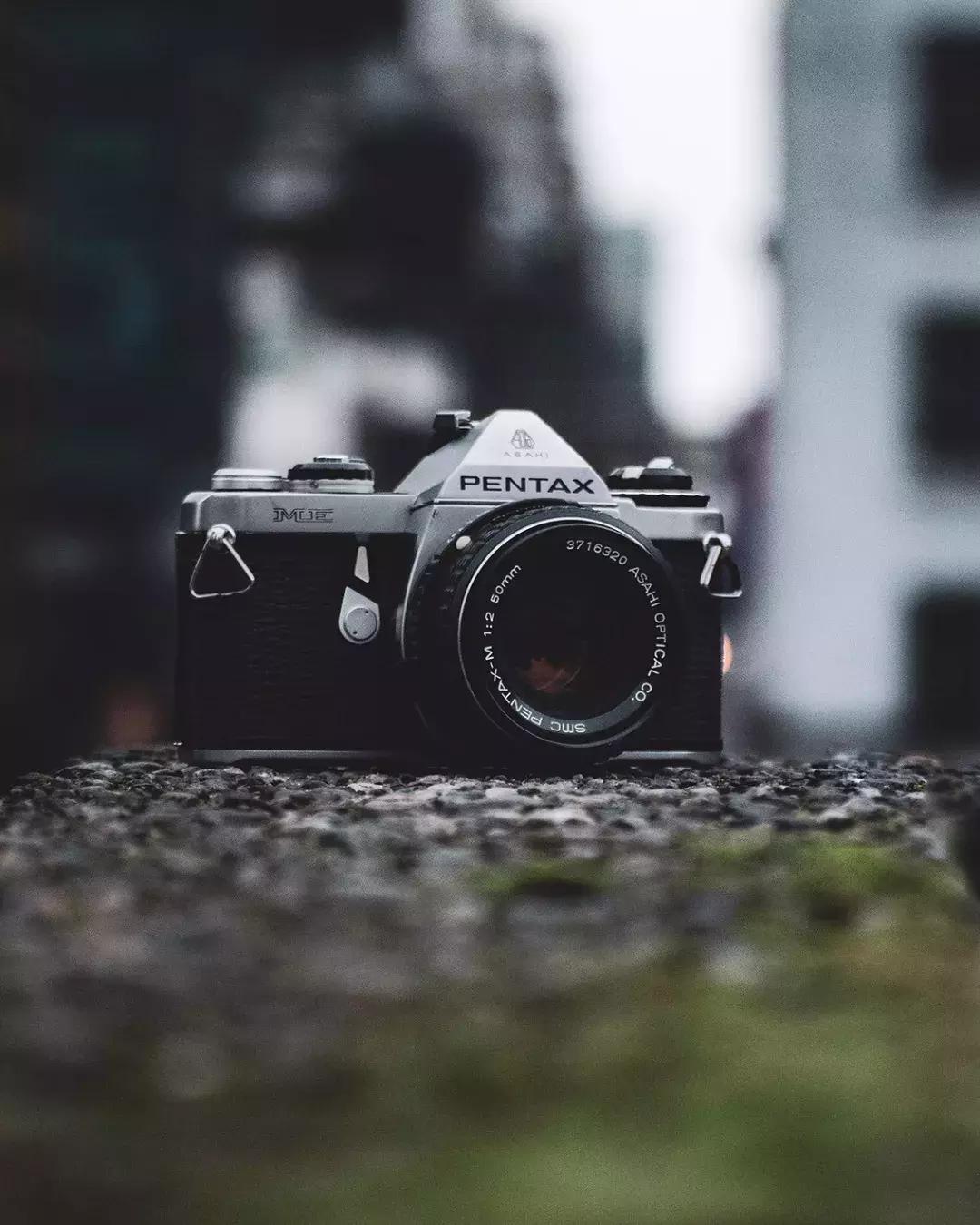 快门调快了照片很黑怎么办,快门光圈感光度白平衡曝光补偿