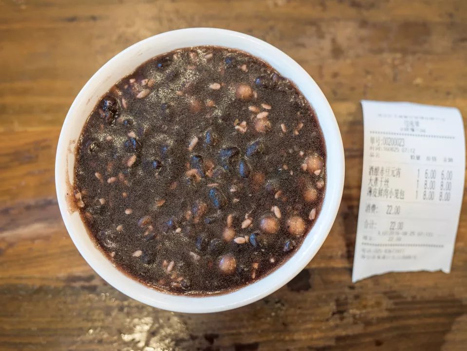 南京历史感沉重的古都,烟水南京