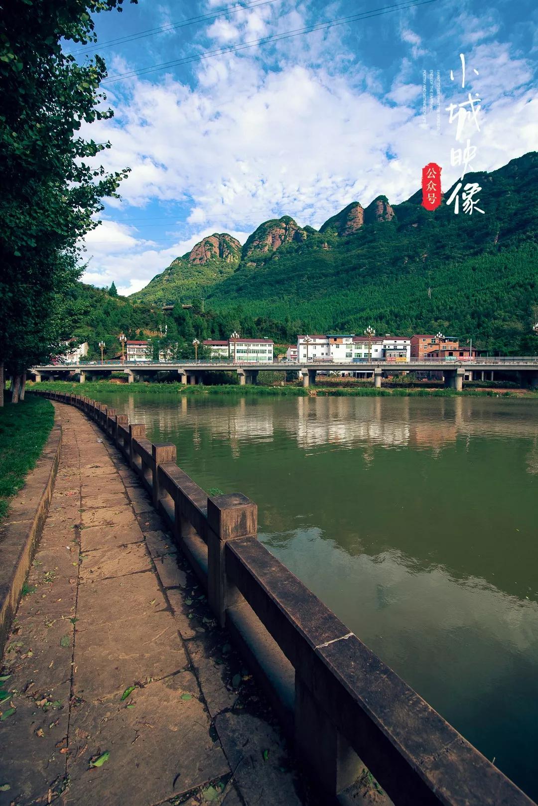 剑阁哪些地方历史悠久,剑阁县的简介