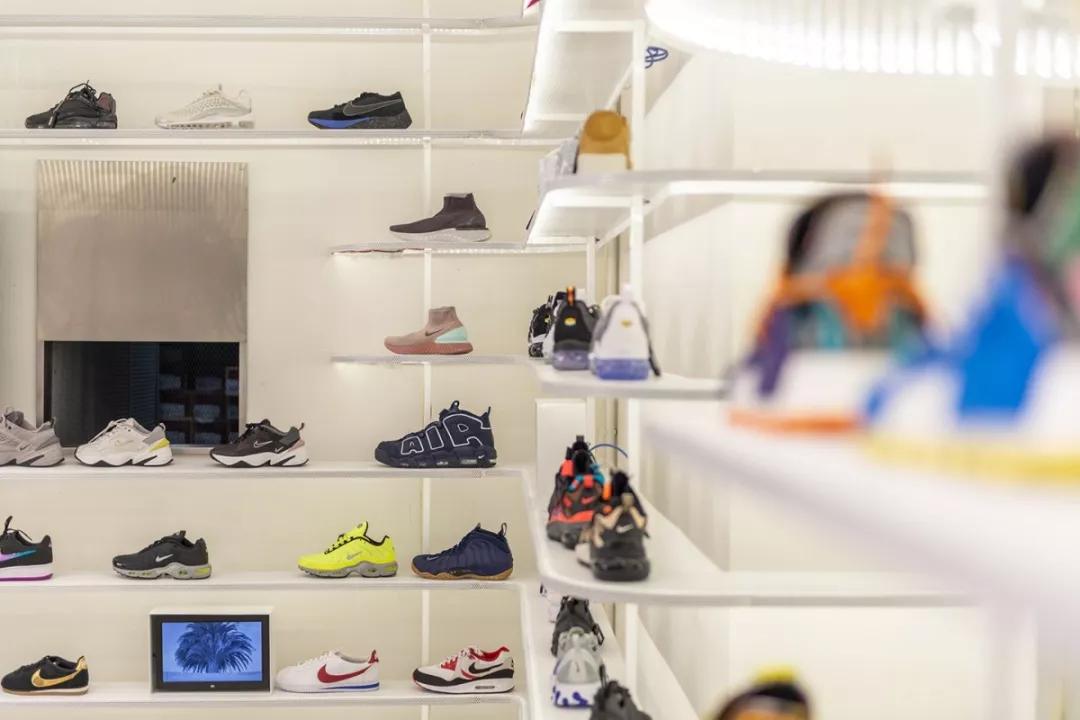 泰国有什么潮牌值得买,泰国潮牌女生