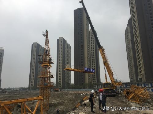 建筑八大员（武汉建筑七大员）机械员考试模拟题七大员机械员报考
