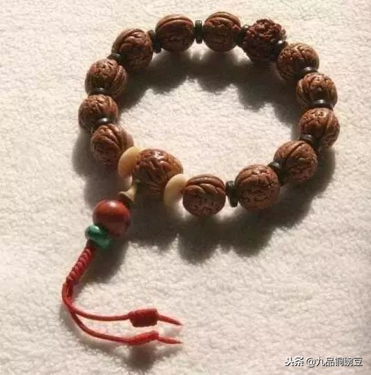 串珠子单绳打结方法慢动作,108颗珠串怎么穿绳打结
