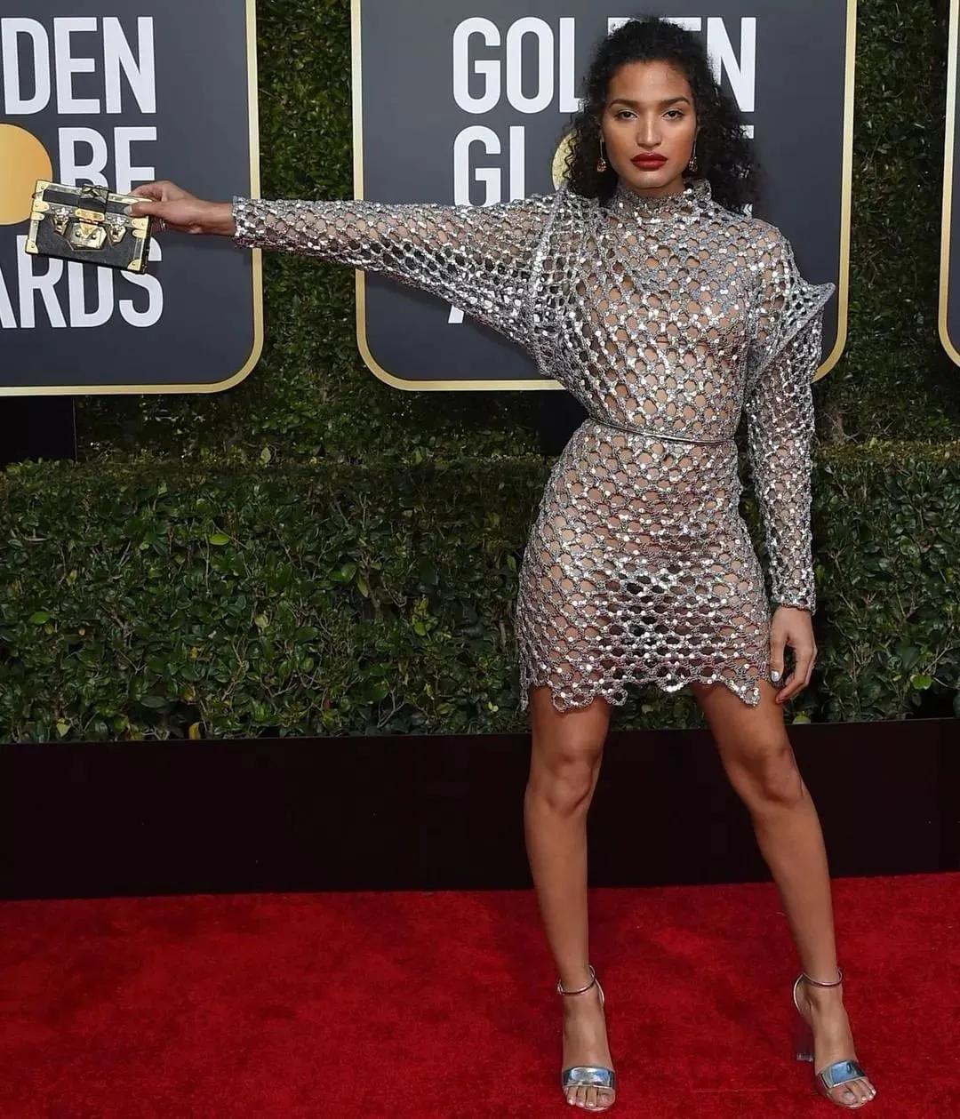 INS上爆裂，涅槃重生的跨性别者，凭借一部美剧火成2020最美面孔