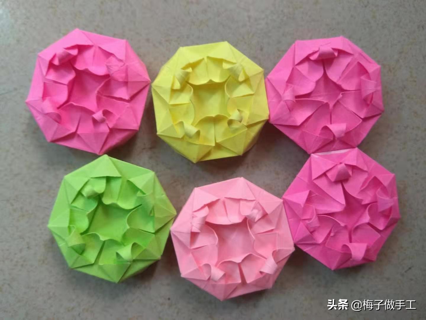 折纸简单又漂亮的过年小灯笼,简单折纸灯笼中秋节两三步完成