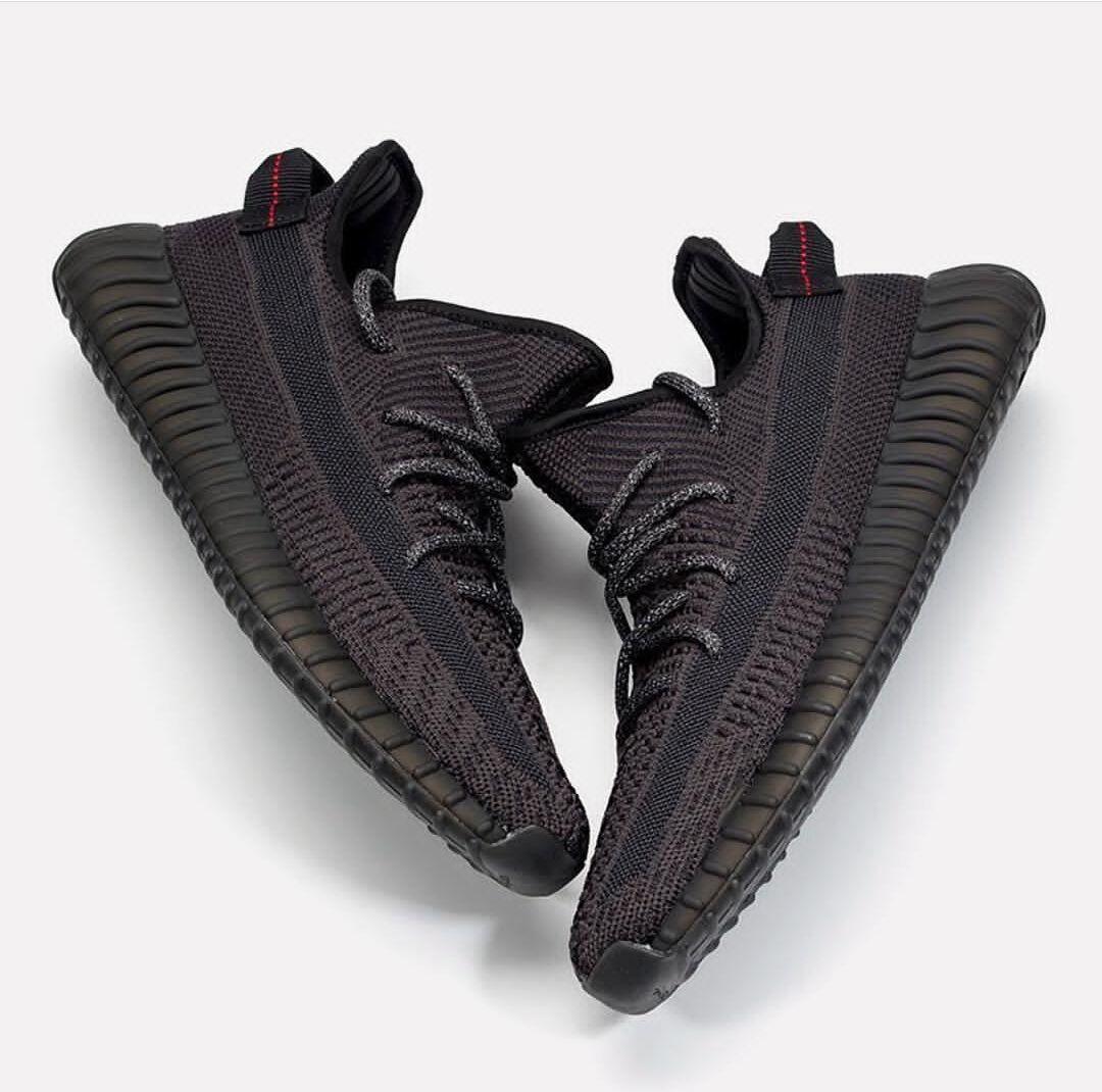 鞋底可以发光的球鞋,你的球鞋会变色吗