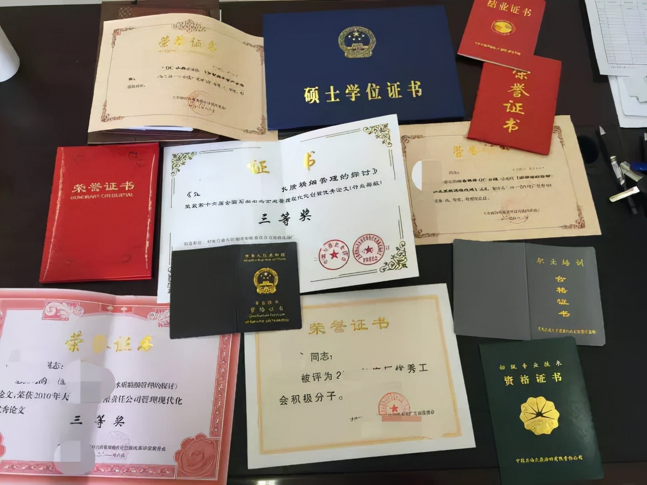 毕业2年还有必要考三支一扶吗,大学生千万别考的十大证书