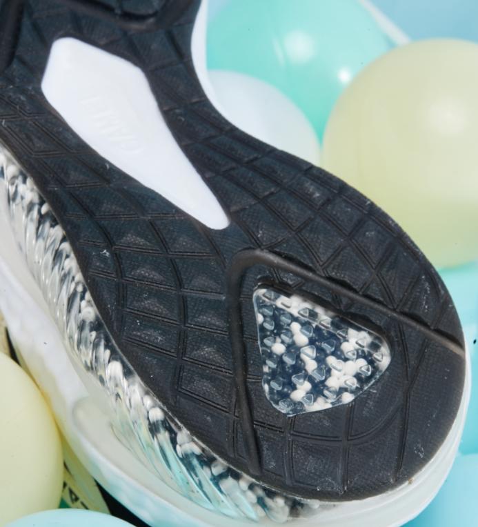 骆驼牌运动休闲鞋多少钱,骆驼休闲透气运动网面鞋