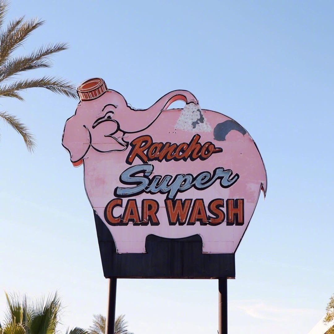 路边反光字广告牌图片大全,路边广告牌素材