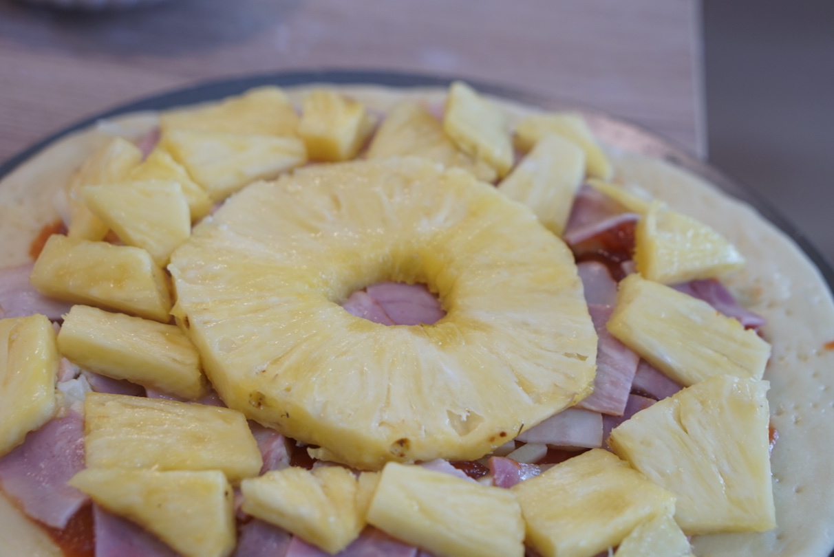 披萨的家常做法烤箱水果披萨9寸,西餐披萨最好吃的做法