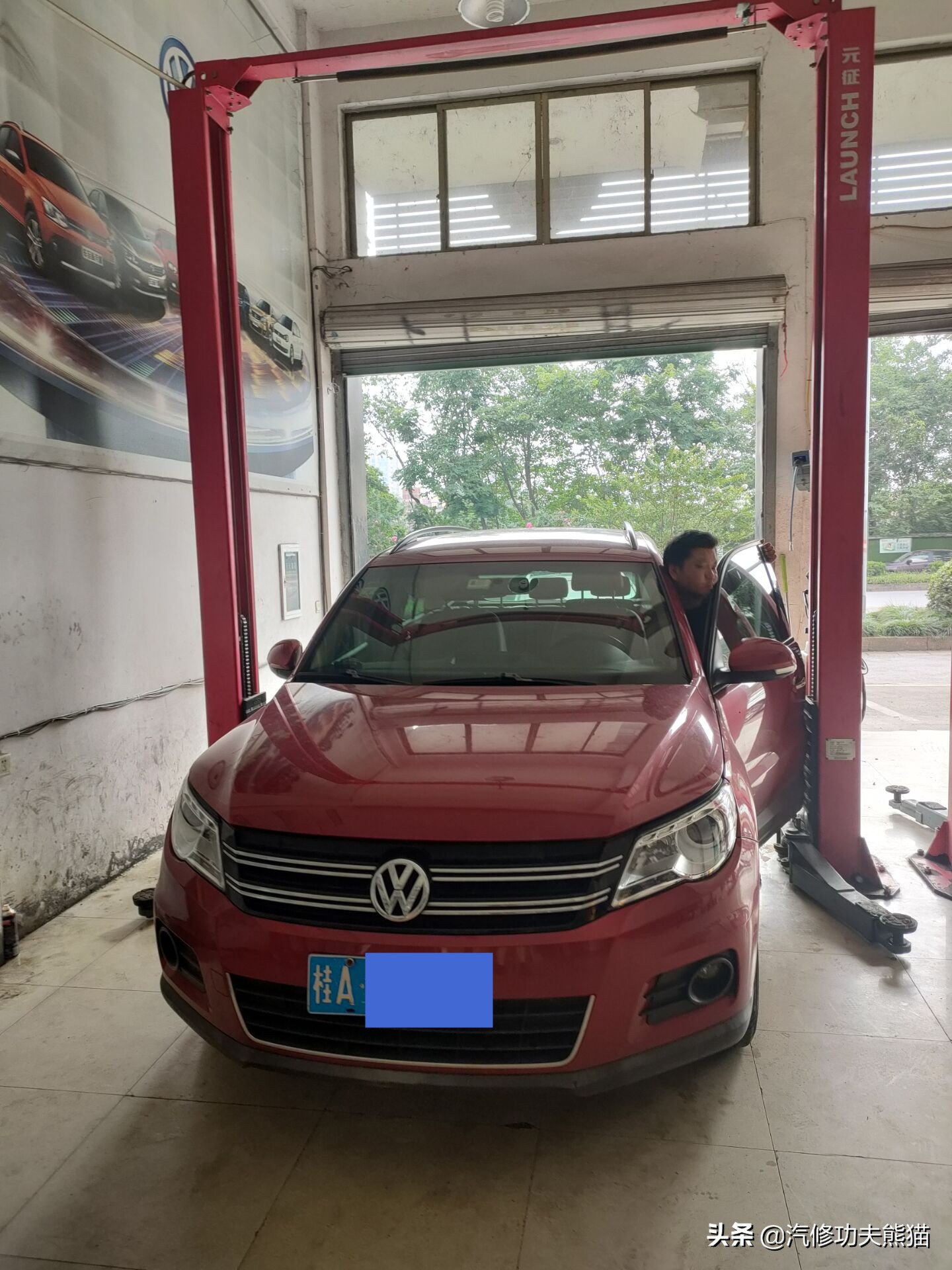 老途观发动机漏油维修,老途观涡轮增压器漏油维修多钱