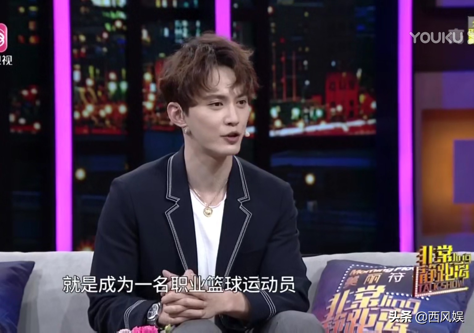 被“卖”到了香港,后自己把自己“买”了出来,太曲折,今已成名