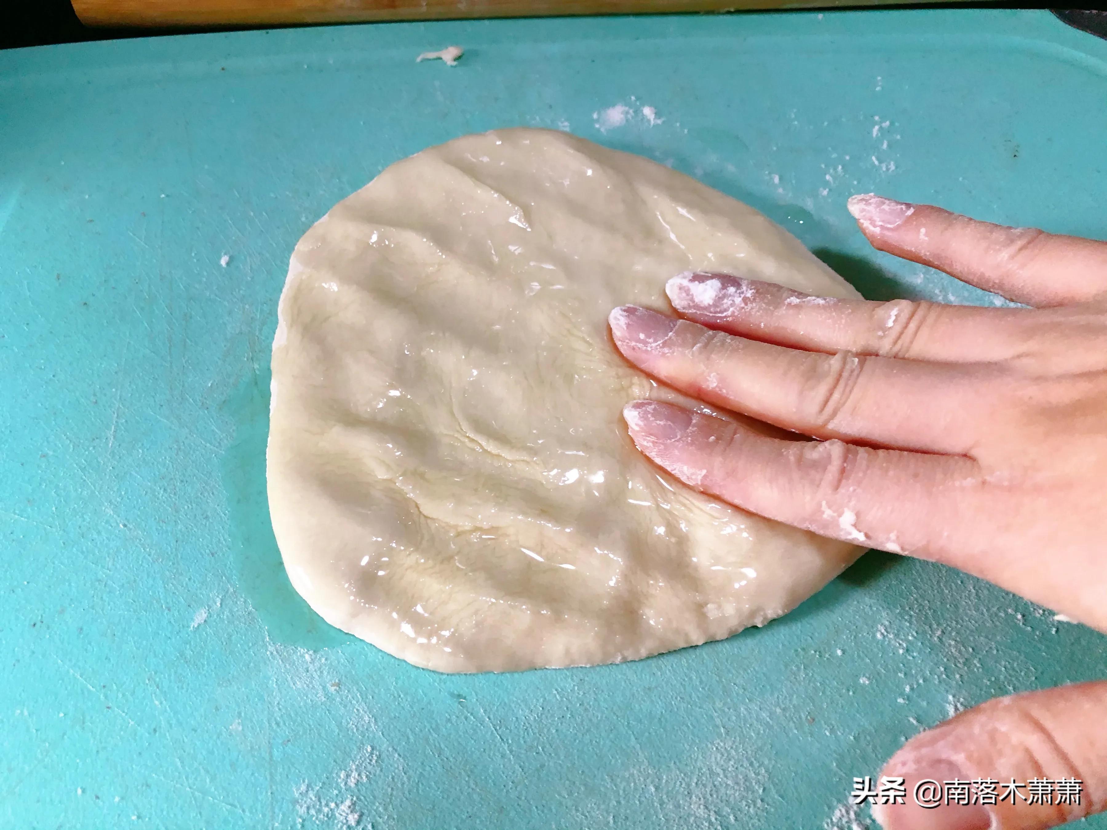 水煮大虾是冷水下锅还是开水下锅,水煮大虾是热水下锅还是凉水下锅