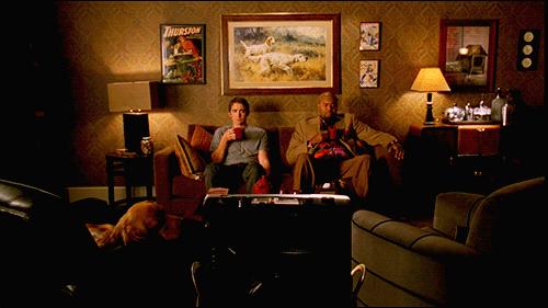 真正的无边框全屏电视机,超薄屏幕无边框电视