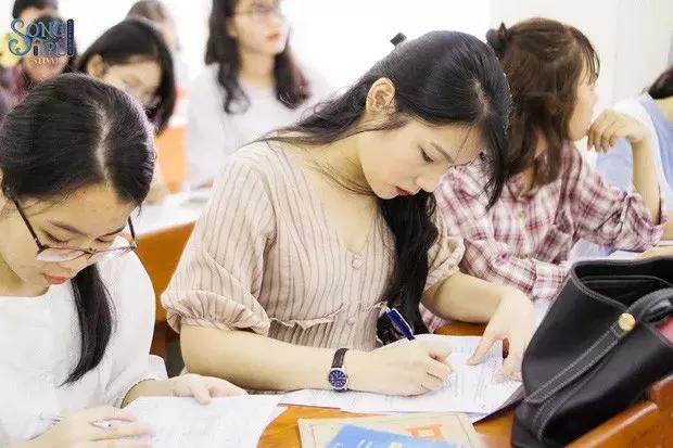 越南大学美女最多的是哪所,美女最多的大学越南