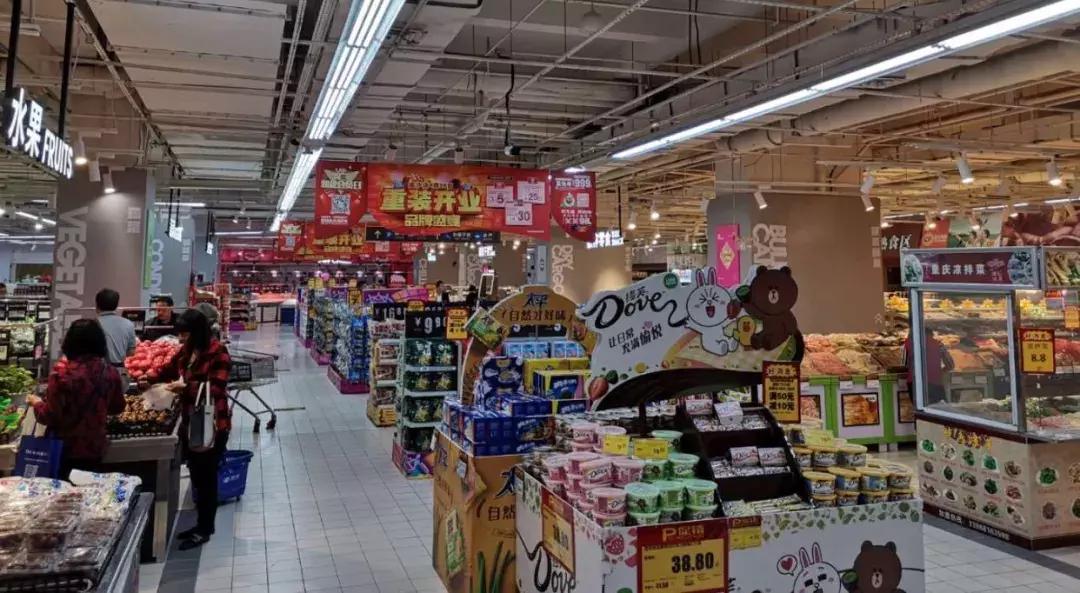 超市五一主题陈列,五一节超市入口创意陈列