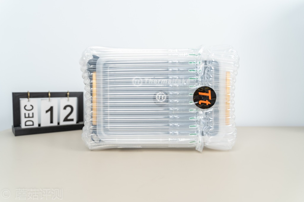 用料给力,安静稳定、Tt(Thermaltake)GT650W金牌全模组电源