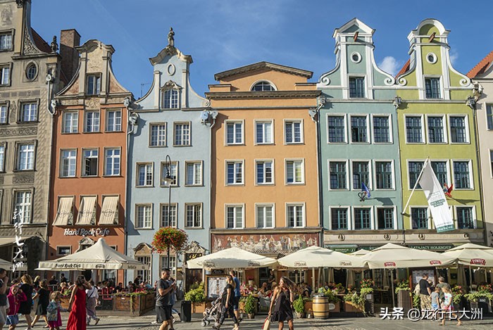 波兰格旦斯克旅游攻略,波兰格但斯克靠海边吗