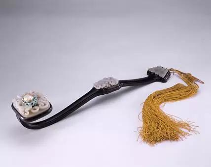 古人挠痒神器，一柄在握，岁美人和