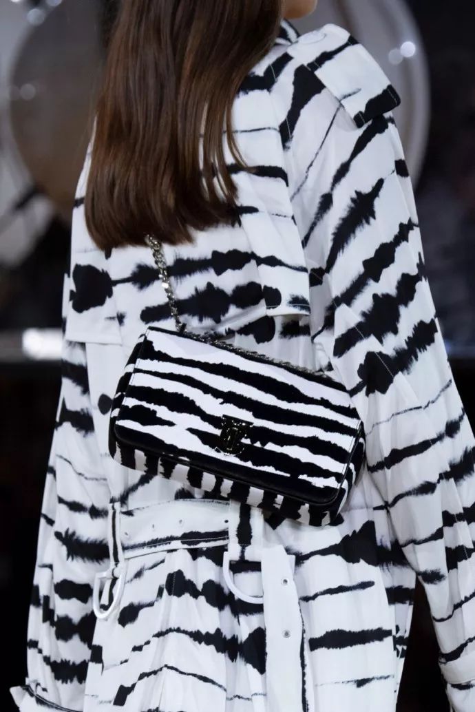 时尚资讯大牌,时尚资讯礼物