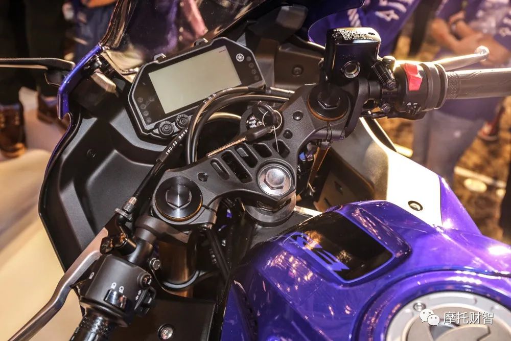 kyb减震和倒立式减震,倒立减震的优缺点