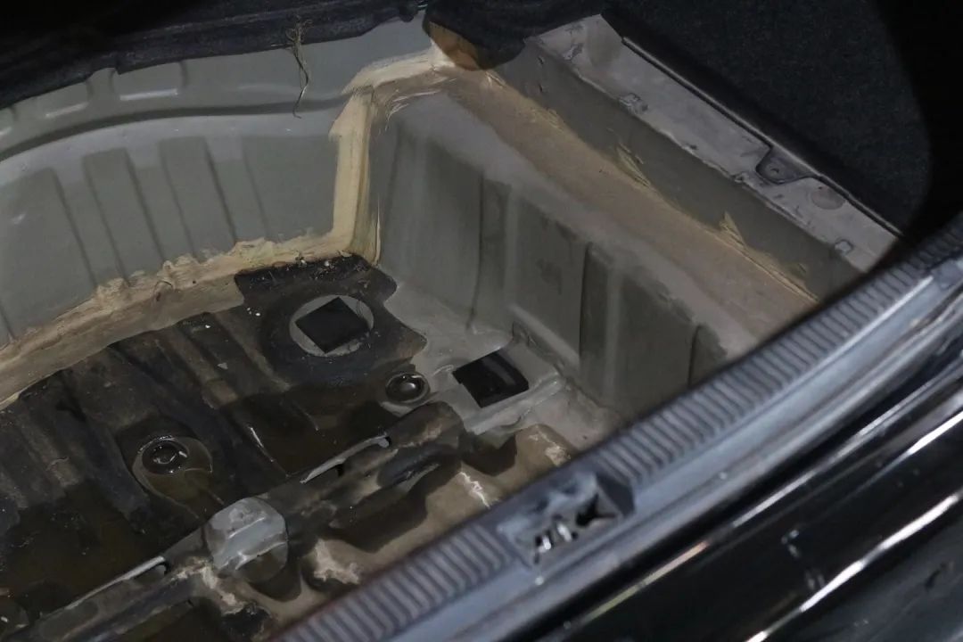 怪兽汽车翻新地址,怪兽修车翻新奥迪q7