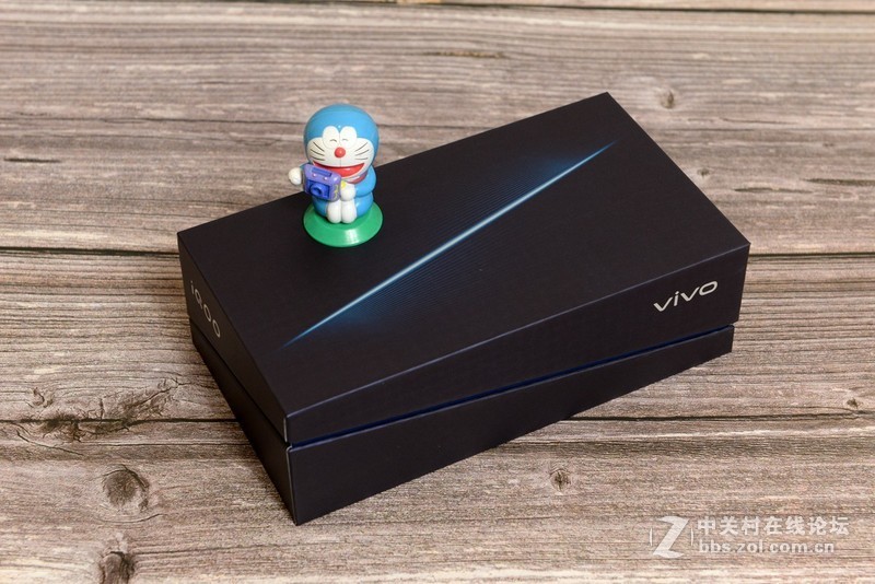 能流畅玩原神的iqoo手机,iqoo水桶机