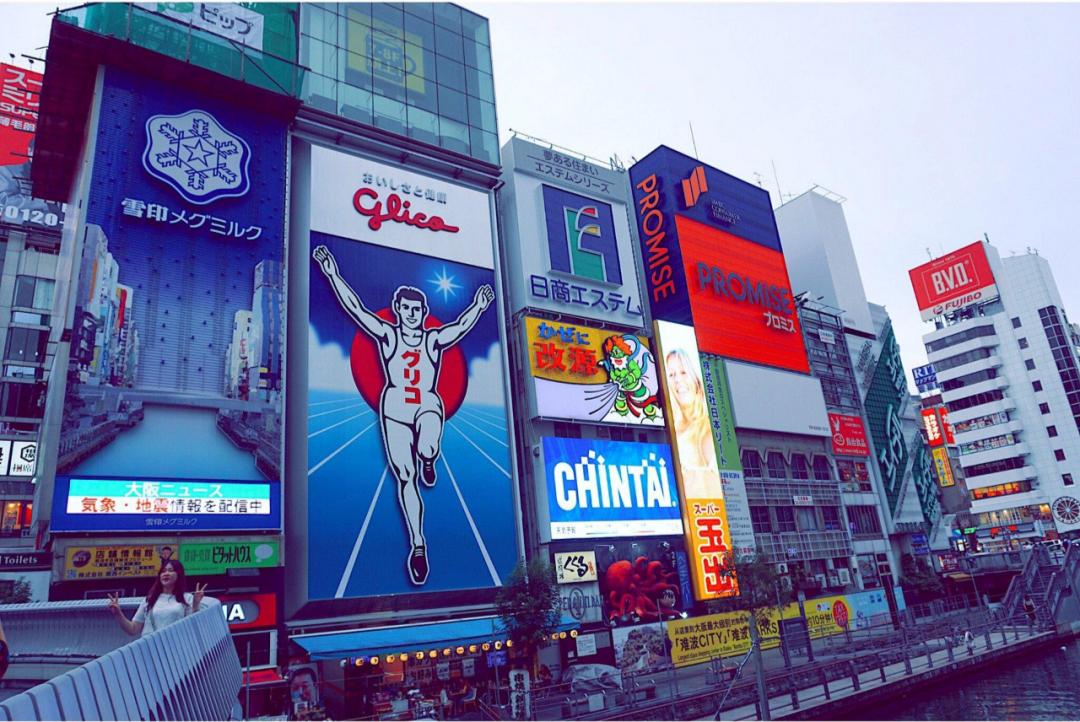 2021年场景化来临,户外广告行业前景分析