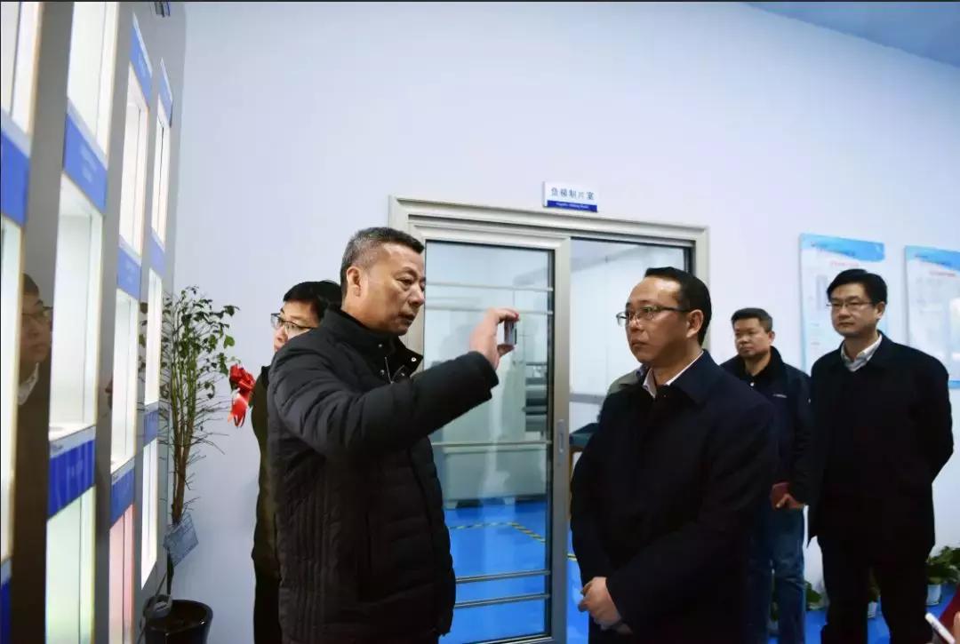 刘德辉讲话视频,刘德华在两会上的建议