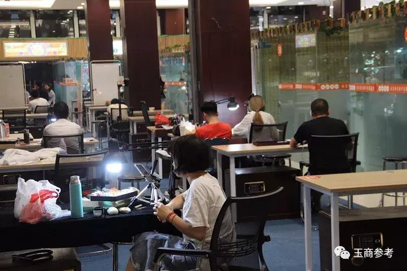 中国最全的玉石文玩源头市场，别再走弯路了