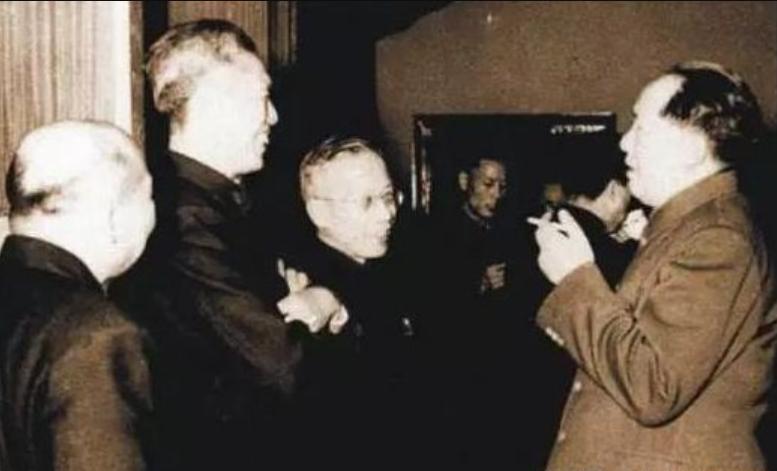 73年台海天气预报开播，提到台湾时，周总理在结尾巧妙加了一句话