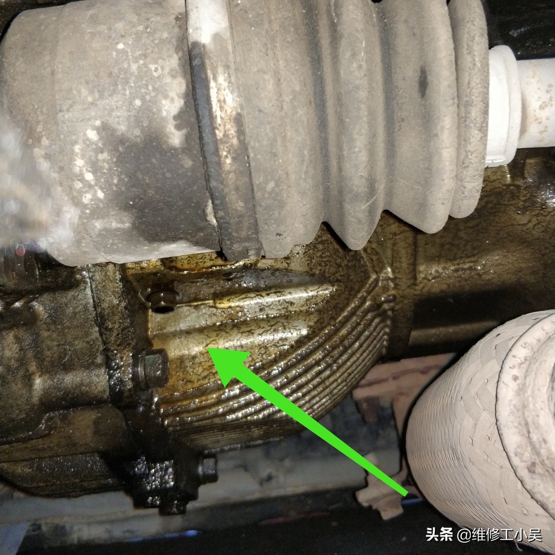 发动机漏油导致的维修问题大吗,漏油发动机质量怎么样