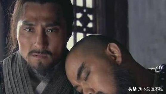 林冲被困山神庙,林冲在桥上的一战