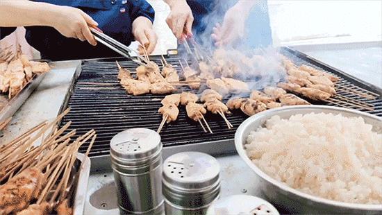 闇嶆牸娌冨吂鍩庡牎鍒,璐甸槼闇嶆牸娌冭尐鍩庡牎