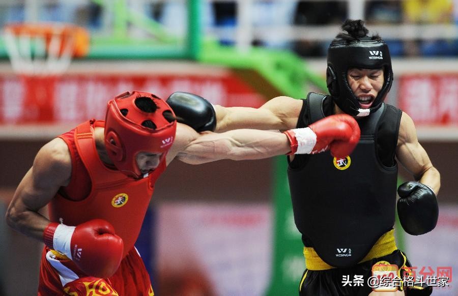 技术贴的正确贴法视频,散打近战贴脸打法教学