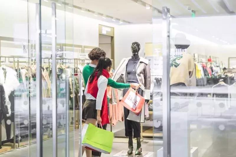 服装导购销售技巧和话术分享,服装销售导购业绩差的总结