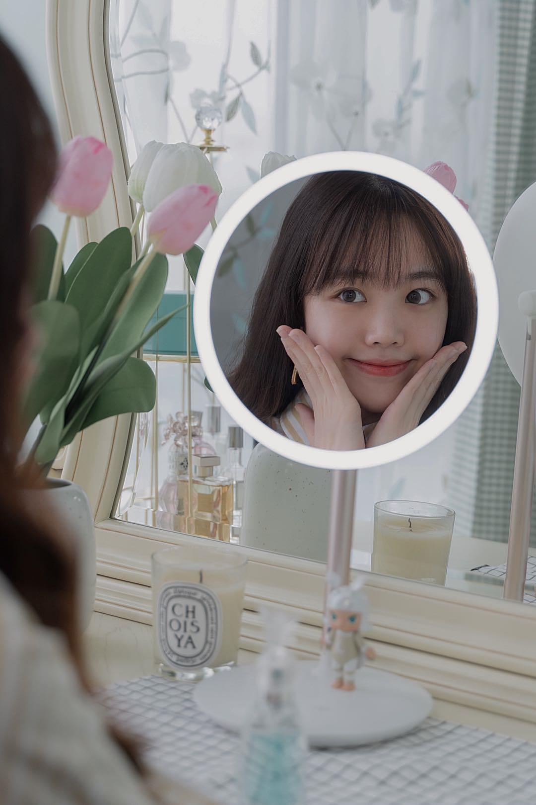 化妆镜没有补光灯怎么化妆,化妆镜子没灯怎么变成有灯