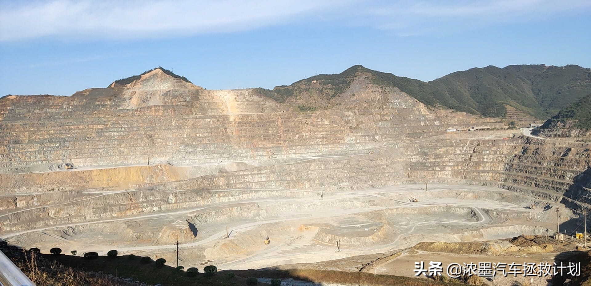 铃木吉姆尼翻新整备,新款铃木吉姆尼实拍图造型经典