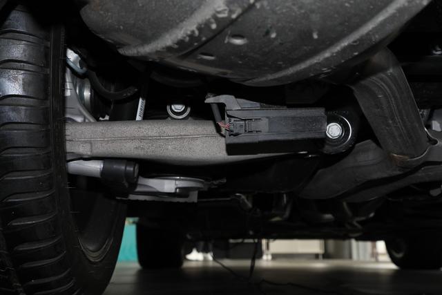 保时捷macan用的马牌轮胎花纹,macan18寸轮胎马牌可以吗