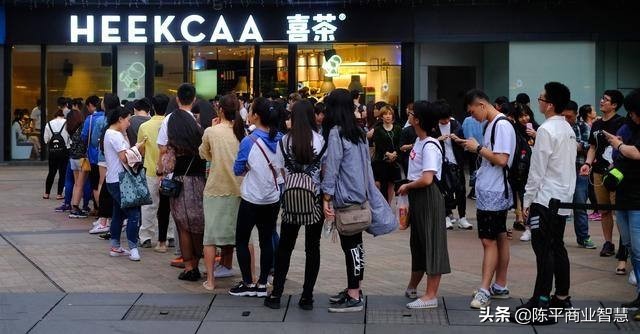 营销案例|8岁的喜茶估值160亿,这杯茶凭什么这么值钱?