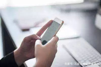 女孩给男性朋友发照片危害,细思极恐女生视频