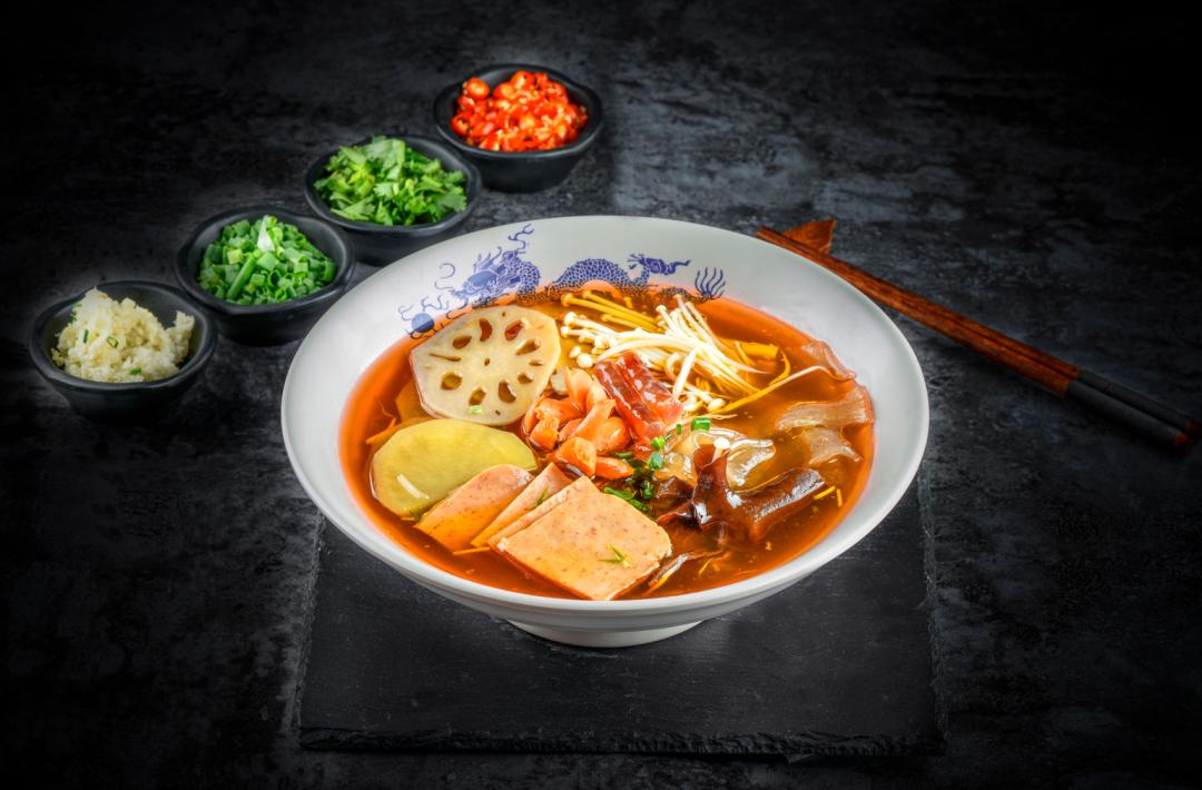 冒菜火锅麻辣烫钵钵鸡有什么区别,冒菜火锅和麻辣烫有什么区别